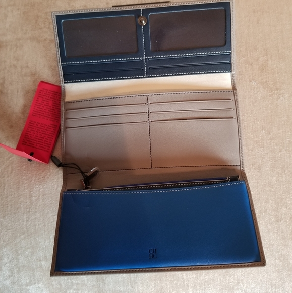 Caroline Harrera wallet very nice NWT - Picture 4 of 8